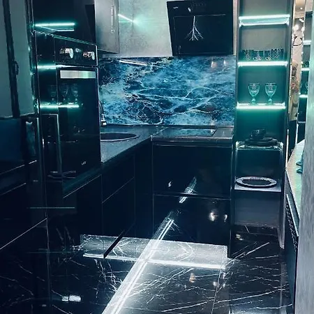 Luxury Design In The Center Of Апартаменти *