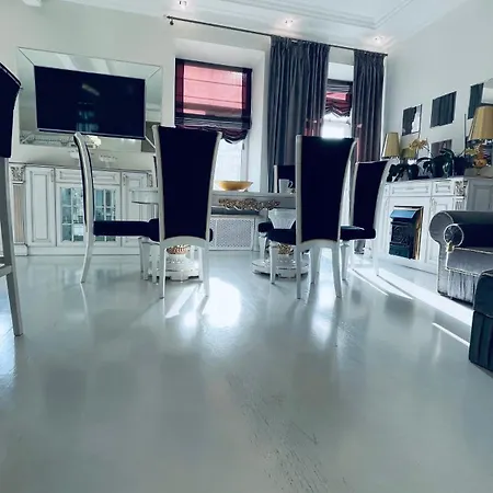 Luxury Design In The Center Of *