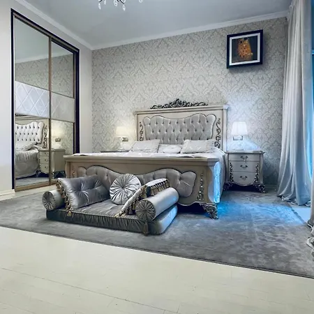 Luxury Design In The Center Of *