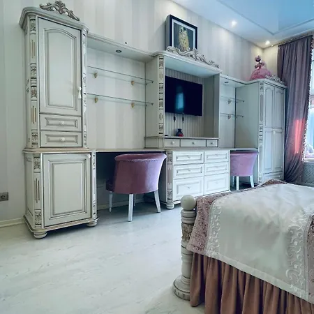 Luxury Design In The Center Of Kyiv